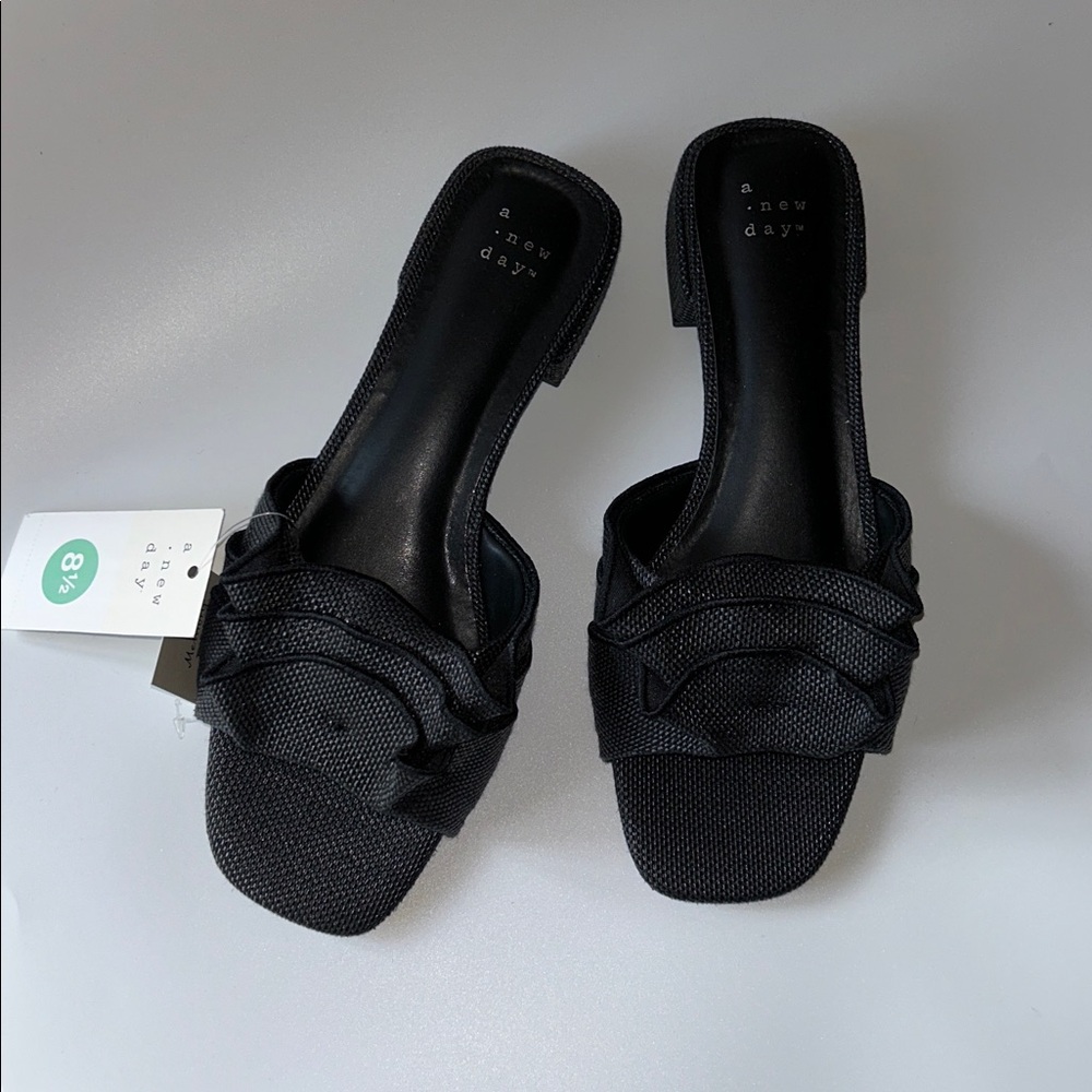 A New Day Lyta Raffia Ruffle Slide Sandals Memory Foam Insole Black - Picture 6 of 11